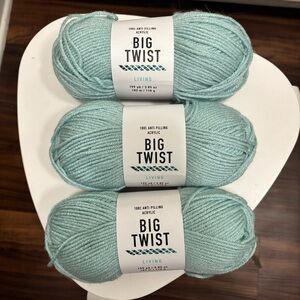 Big Twist Living Yarn Color Spa Lot of 3 Skeins 199 yds 3.85 oz Medium #4